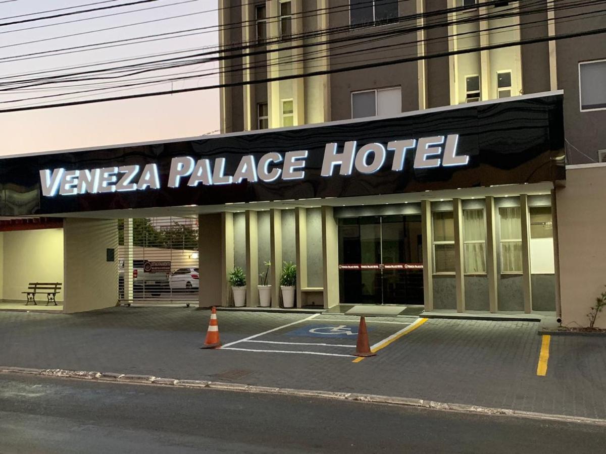 Hotel Veneza Cuiaba  Bagian luar foto