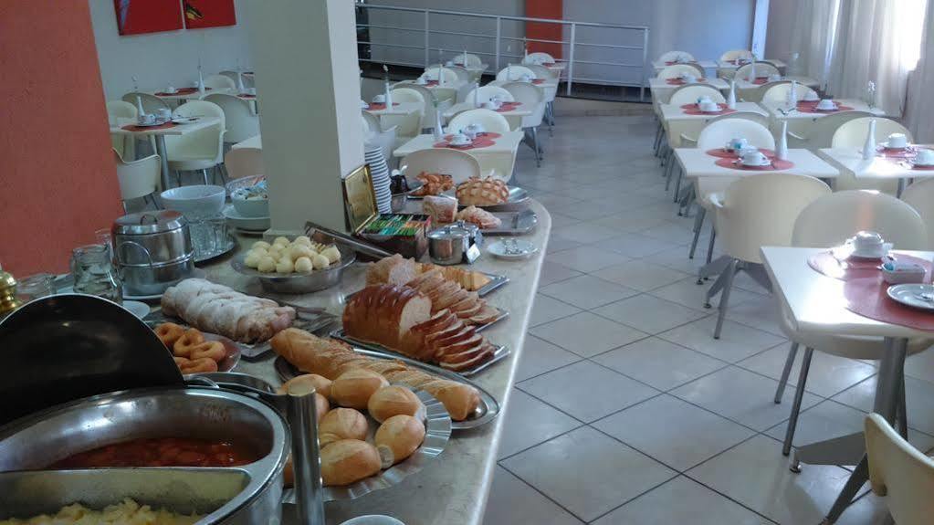Hotel Veneza Cuiaba  Bagian luar foto
